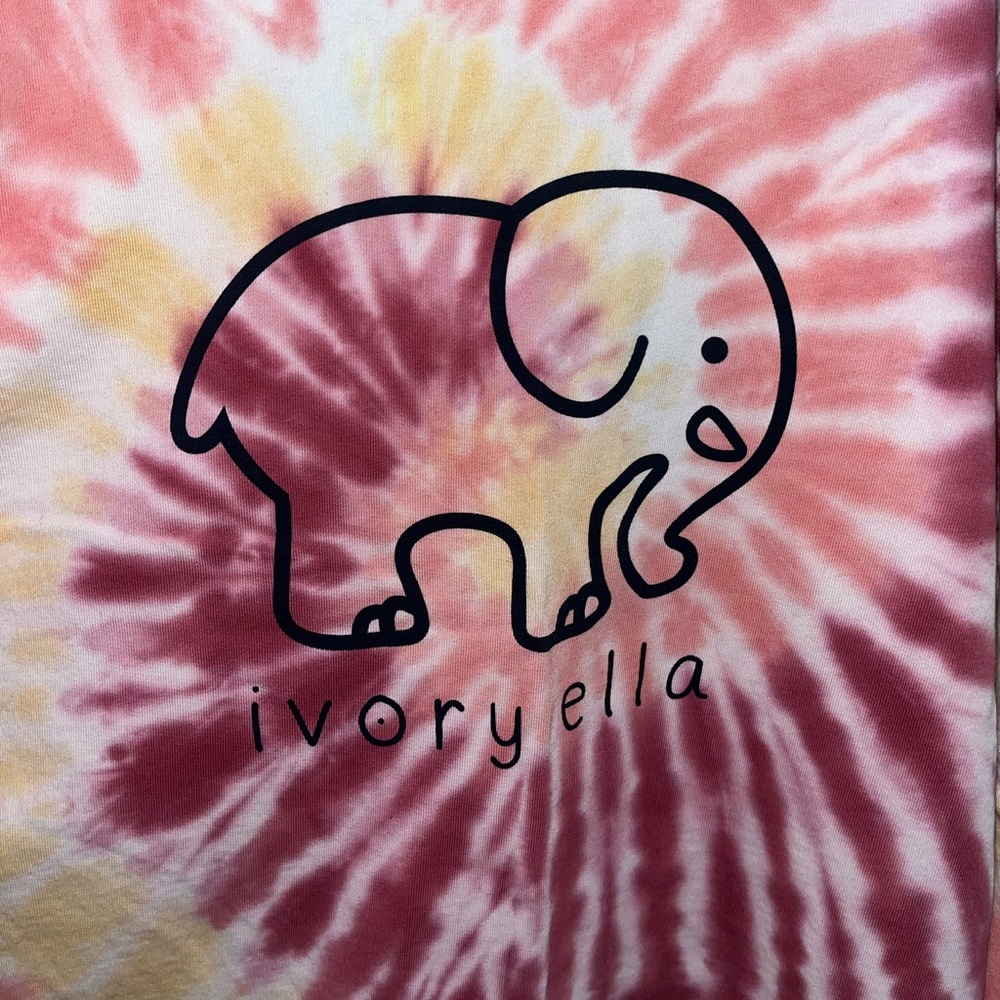 Ivory Ella Crewneck